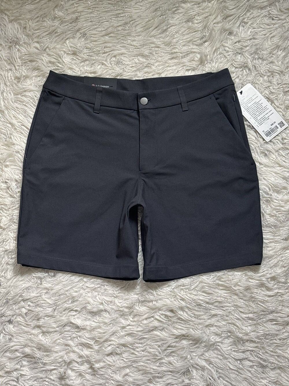 Lululemon Men’s “ABC” Classic Fit Short 7” Inseam 32” True Navy Blue
